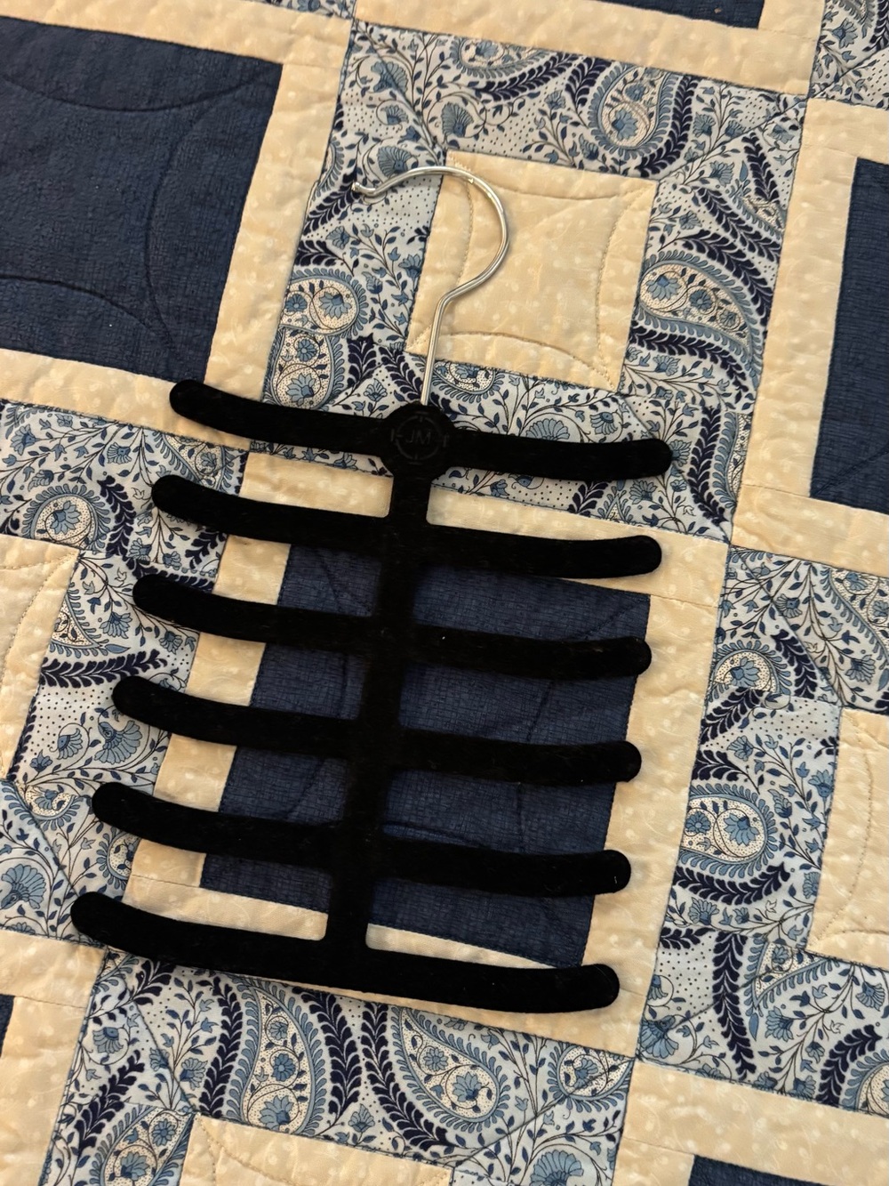 Velvet Multi-Tier Tie and Scarf Hanger - Black
